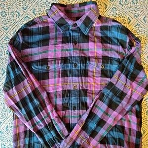 AMERICAN EAGLE OUTFITTERS